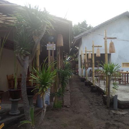 Intan Inn Hostel Gili Trawangan Dış mekan fotoğraf